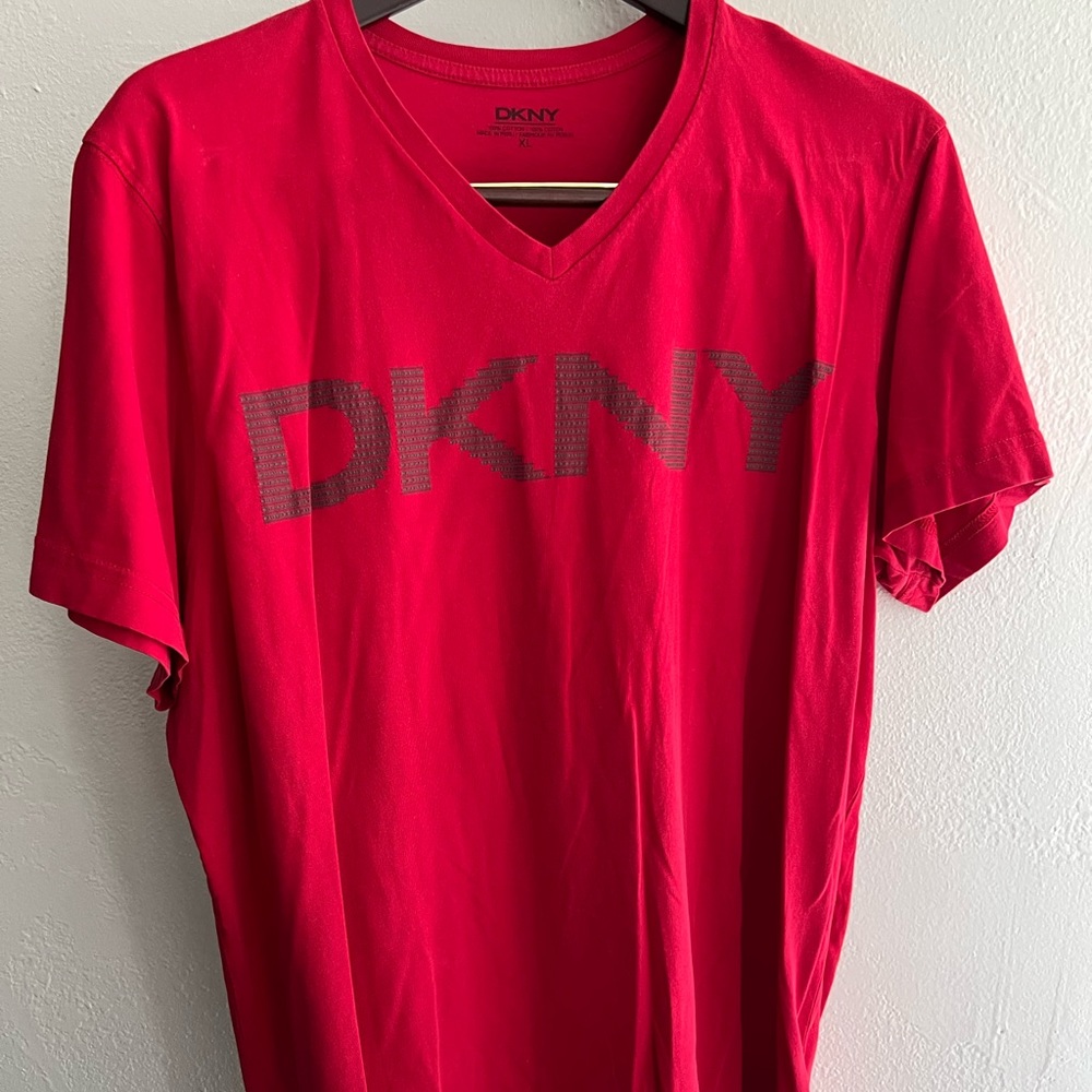 DKNY T-shirt Red size XL